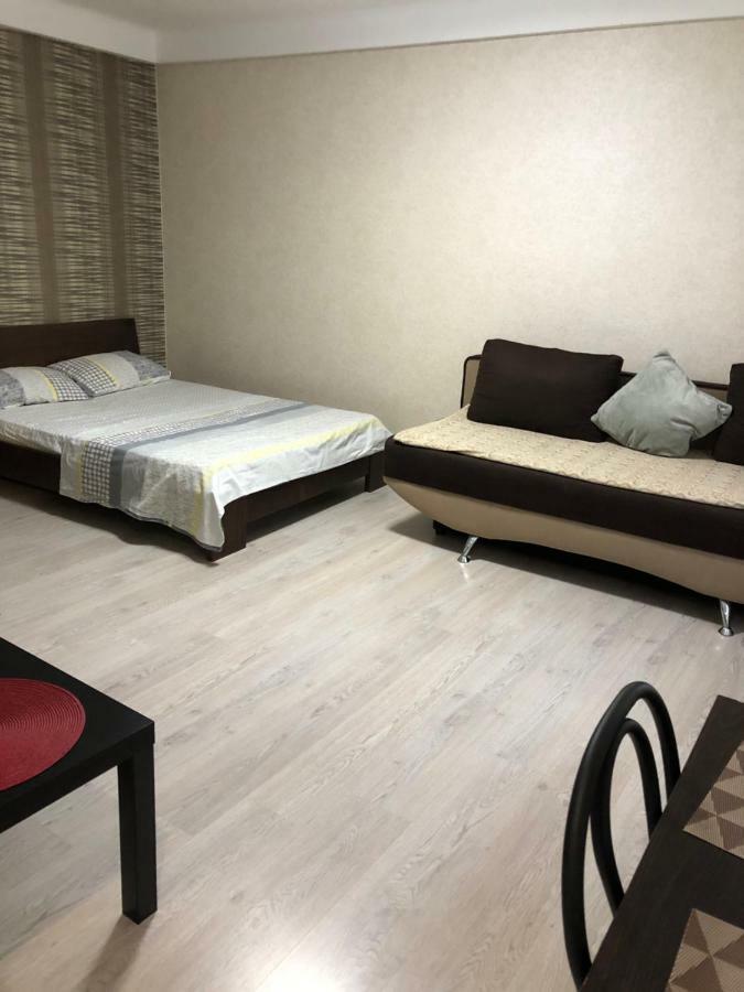 1 Ком. Кв Студио В Центре Запорожья Zaporizhia Exterior foto